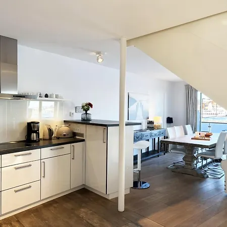 Apartment Penthouse Kapitaensbruecke