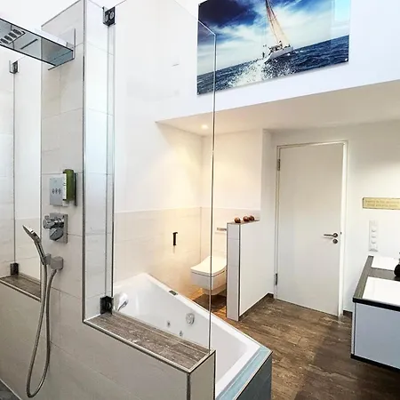 Apartment Penthouse Kapitaensbruecke